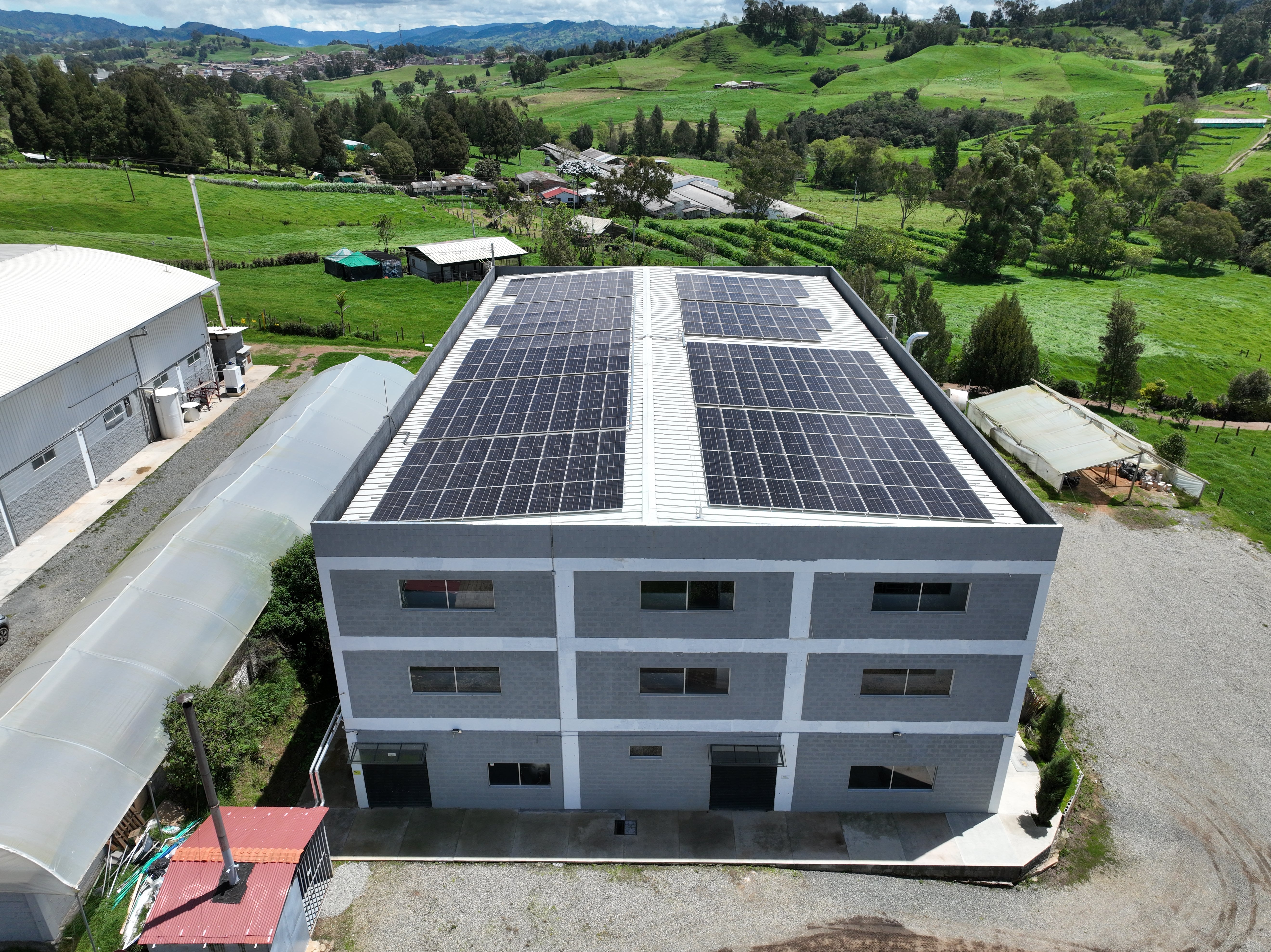 Panel Solar Longi 540W 24V Monoperc | Alta Eficiencia Energética